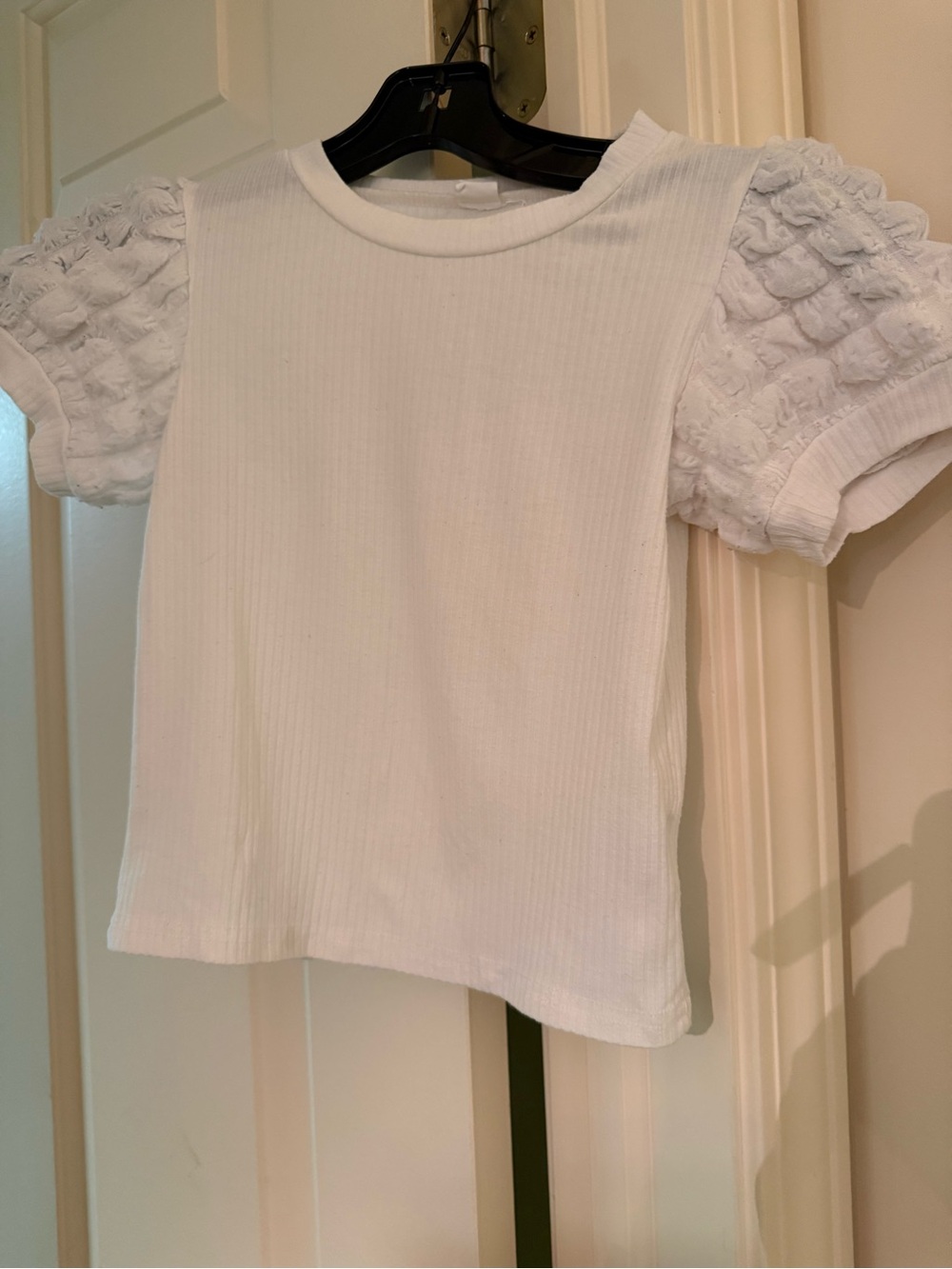 SHEIN White Ribbed Tee with Puff Textured Sleeves
